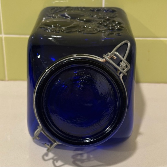 Vintage Cobalt Blue Glass Lidded Mason Jar Canister Produits de Campagne 9” - Picture 7 of 10